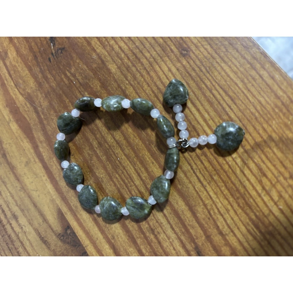 Y2K Marbled Green Heart Stone White Beaded Stretchy Bracelet Festival Goblincore